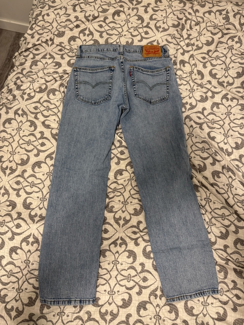 Levi's Light Blue Vintage-Inspired Denim Jeans with Tan Patch